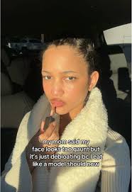 Skincare Routine for Debloating and Nutrition Tips