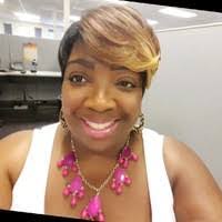 Suzanne Quincy's Instagram, Twitter & Facebook