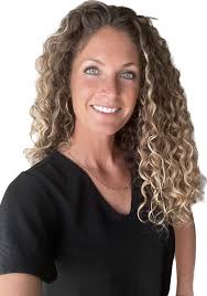 We have two more new staff joining the Yellowjacket family this year.  Please welcome Mrs. Jami Hackler and Mr. Jason Haynes! They will teach the  4th and 5th grades. All of our