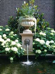 Howard Design Studio Gorgeous Gardens Design Chic Jardins Brancos Jardins Ao Ar Livre Jardins Formais