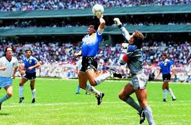 Hoy se volverá a gritar el gol del siglo conseguido por diego maradona ante inglaterra en los cuartos de final del mundial méxico 86 en el horario exacto de su concreción, de la que se cumplirá 35 años. Diego Maradona La Mano De Dios Y El Gol Del Siglo Aniversario Mediotiempo