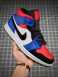 Nike Air Jordan 1 Mid Aj1 Top3 Jordan 1 Outfit Women Ideas Of Jordan 1 Outfit Women Jordanoutfit Sneakers Men Fashion Sneakers Fashion Air Jordans Women