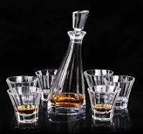 Glass Whisky Decanter Wine Decanter Set Bright White Square Shape Stocked  High End 7pcs Whisky Glass Decanter Set with Gift Box