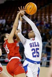 Howe wins the Class 2A girls state championship over Silo