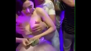 จับนม 20 - XNXX.COM