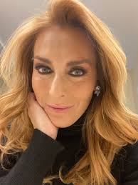 Dinorah Perez (@dinorah_perez)