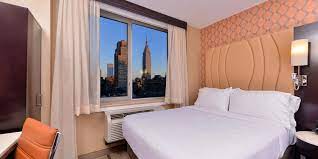 Fairfield inn & suites new york manhattan/fifth avenue midtown west. Hotels In Midtown West Manhattan Holiday Inn Nyc Times Square