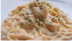 Spaghettis A La Sauce Aux Crevettes Cremeuse Au Thermomix Recettes De Cuisine Spaghetti Aux Crevettes Recette Plat Facile