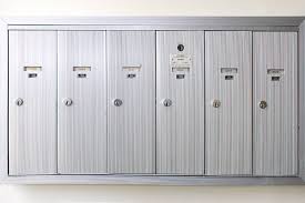 Curbside residential mailboxes must be on the righthand side of the road and facing toward the road. Usps Apartment Mailbox Requirements Rules And Regulations For Multi Unit Mailboxes National Mailboxes