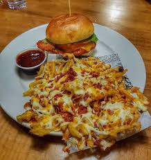 Bacon Bits And Cheese Fries With A Yummy Toasty Burger Recette Macdo