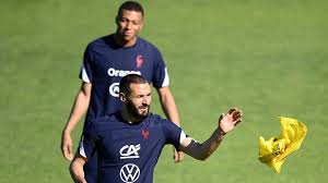 Born to algerian immigrants, benzema is considered mbappé and benzema are black and brown bodies in white spaces. Benzema Y Mbappe Jugaran Juntos Ante Gales As Com