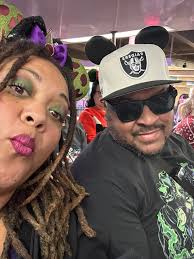 Is anyone going to the woody show take over at DCA