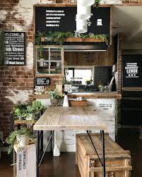 憧れのキッチンカウンターをdiyしよう 今のキッチンに満足していない方必見 folk カフェ内装 カフェのインテリアデザイン カフェ インテリア diy