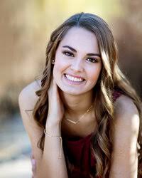 Senior-Photographer-Serving-Gilbert- AZ-and-surrounding-areas-Kara-  Hendricks-Photography