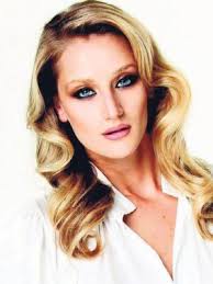 Jul 03, 2021 · ünlü model didem soydan, armağan çağlayan'ın youtube'da yayınlanan 'gör beni' adlı programının bu haftaki konuğu oldu. Didem Soydan Height Weight Size Body Measurements Biography Wiki Age