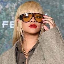 World Sports Betting: Cape Town MET challenges fashion convention with 2025  theme