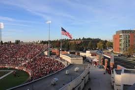 Wsu Installing New Video Board At Martin Stadium Cougcenter