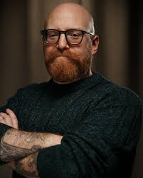 Meet your new screenwriting teacher at @praguefilminstitute and thank you  @noraaustinmurphy and @call.me.anand for the great shots.