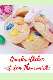 Quarkwolkchen Rezept Mit Beeren Nussen Oder Schokolade Simplylovelychaos In 2020 Ostern Backen Rezepte Backen Mit Kindern