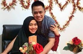 Terjawab • terverifikasi oleh ahli. Ini Makna Nama Anak Pertama Oki Setiana Dewi