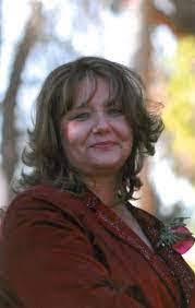 Lori Tarango's Instagram, Twitter & Facebook