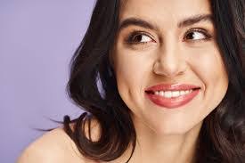 Natalie Jett's Instagram, Twitter & Facebook