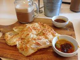 Teh tarik means pulled tea and it is made from black tea, sugar condensed milk and evaporated milk. Roti Canai And Teh Tarik Picture Of The Sarapan Victoria Park Tripadvisor