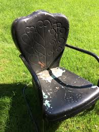 Mid Century Heart Vintage Metal Lawn Chair See History At Www Midcenturymetalchairs Com Vintage Metal Chairs Vintage Metal Metal Chairs