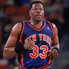 Está considerado por la mayoría de aficionados y especialistas como el mejor jugador de baloncesto de la historia.se retiró definitivamente en 2003, tras haberlo hecho en dos ocasiones anteriores, en 1993 y 1999. 10 Mejores Jugadores De La Nba De La Historia Ya Olvidados