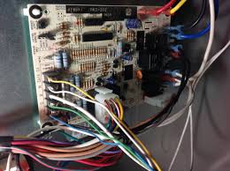View and download york thermostat user's and service manual online. Wiring Aprilaire 700 Humidifier To York Tg9 Furnace Home Improvement Stack Exchange