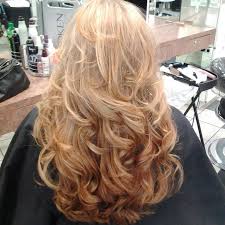 Pin By Jennifer On My Style Hair Stylist Beauty Blonde Wavy Hair Hair