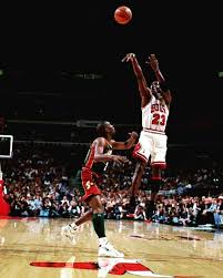 Mj Shoot S A Jump Shot Against Gary Payton Of The Seattle Sonics During Game Six Of The 1996 Nba Finals At United Cente Michael Jordan Gary Payton James Worthy