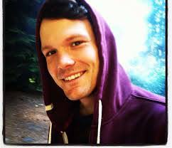 Chris Abrahamsen's Instagram, Twitter & Facebook