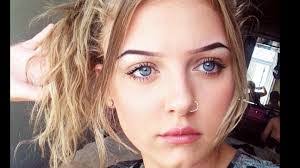 Christine Crawshaw's Instagram, Twitter & Facebook