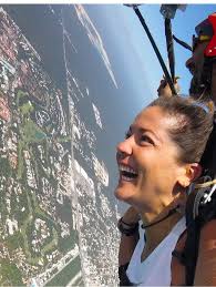 19/10/2015 há exatos 10 anos, inesquecível para mim o embarque para o  México🇲🇽! ..seria mais uma mudança e recomeço..e fui para o meu 1•  desafio como Diretora de RH, somente com passagem