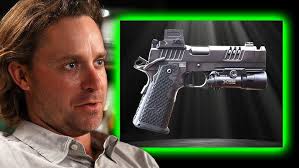 Danny Bolton Shows how he Uses the Switchblade