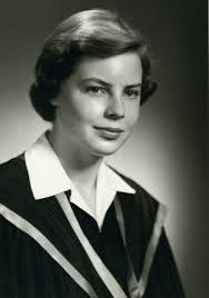 Lois Corbett's Instagram, Twitter & Facebook