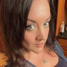 Dana Cosgrove's Instagram, Twitter & Facebook