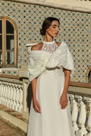 Unica nota negativa è che non mi hanno inviato il nastro di raso per chiudere il. Stola Eco Bridal Collection 2021 Benedetta Laboratorio Moda Abiti Da Sposa Palermo Abiti Da Sposa Abiti Abiti Da Damigella