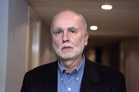 Zagajewski was a leading figure in poland's new wave, or generation '68, literary movement of the late 1960s that called for a simple language to relate directly to reality. A Polish Poet Leaves Verse Behind But Not His Lost City The New York Times