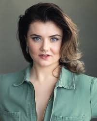 Danni Phillips (@daniellee.phillips) • Instagram photos and videos