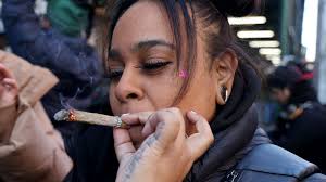 NYC marijuana shop in Manhattan run by man with pot conviction