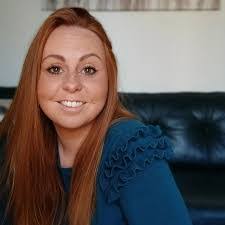 Lisa Bilbao's Instagram, Twitter & Facebook