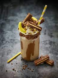 Tim Tam Freakshakes Nourriture Delicieuse Recette Milk Shake Fraises Et Bananes