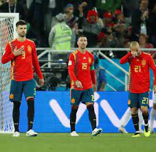 Spanien spielt gegen marokko 2:2 , portugal gegen iran endet 1:1. Fussball Wm 2018 Spanien Und Portugal Ziehen Ins Achtelfinale Ein Welt