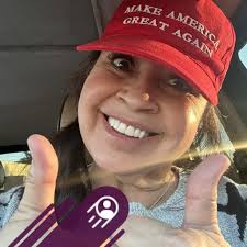 🍽️ Lola the Lacteal: Your Gut's Fabulous Fat Filter “If it's rich, creamy,  or delicious—I'll drain it!” Well hello there, darling. 💁‍♀️ I'm Lola the  Lacteal, your small intestine's most glamorous lymphatic