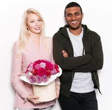 Rosen in der box sind außergewöhnliche geschenkidee. Ein Jahr Spater Und Was Kam Nach Dem Deal Bei Hohle Der Lowen Welt