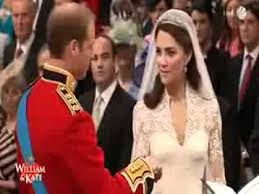 Prinz william und seine langjährige freundin kate middleton haben sich im oktober 2010 verlobt. William Kate Die Hochzeit Das Jawort Youtube