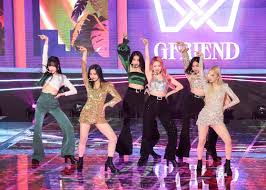 Arti lagu mago gfriend dalam bahasa inggris. Gfriend Hosts A Party For A Modern Witch