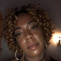 Gabrielle Griggs's Instagram, Twitter & Facebook